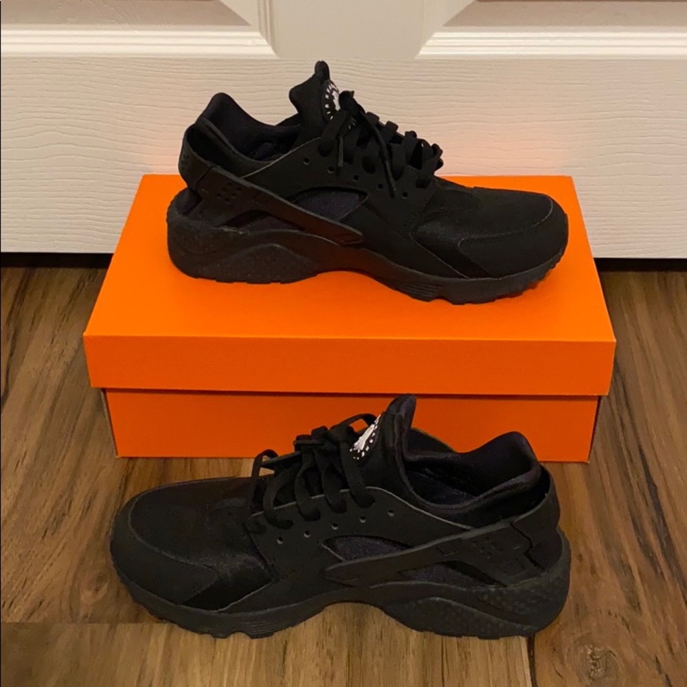 Nike huaraches
